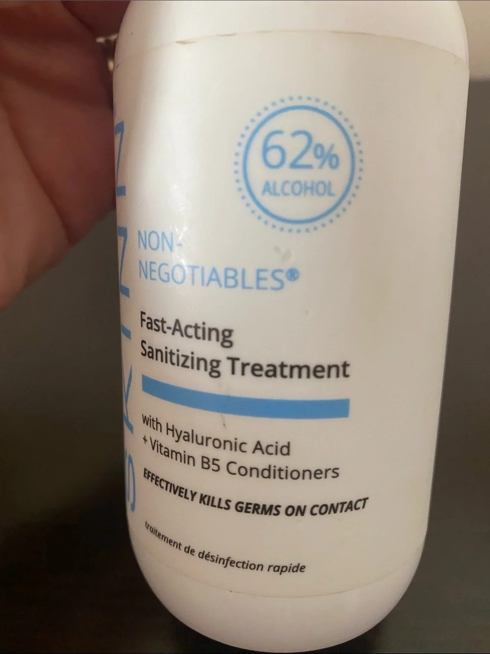 SKINN Fast-Acting Sanitizing Treatment Pump - With Hyaluronic Acid
